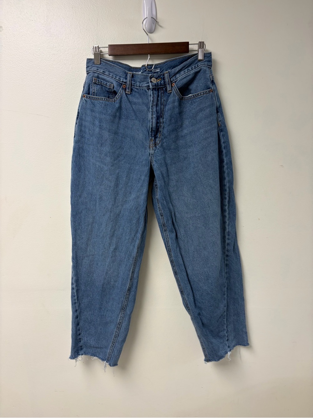 Old Navy‎ Balloon Jean Raw Hem Size 8